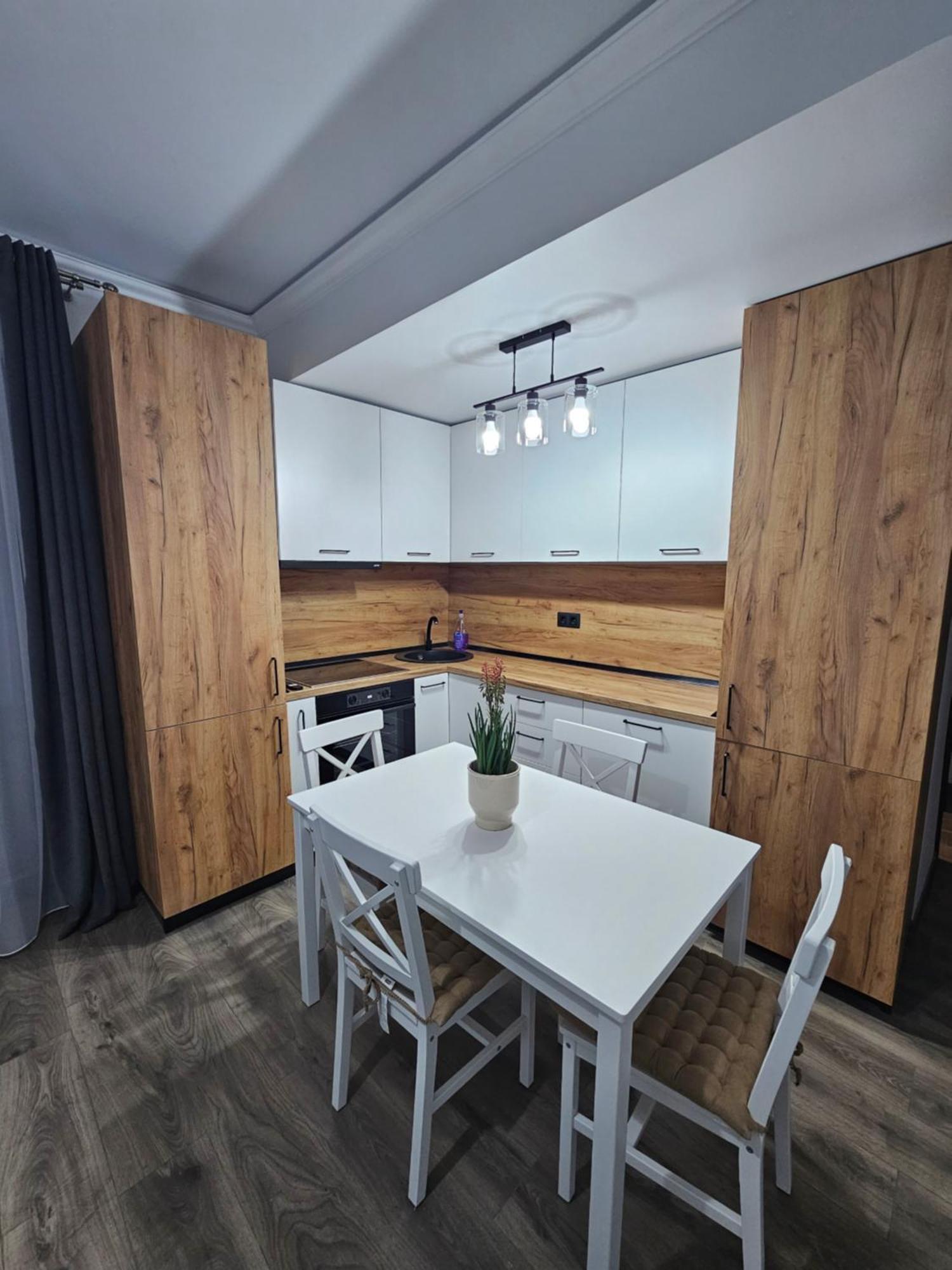 Lora'S Place Cluj Napocaアパートメント エクステリア 写真