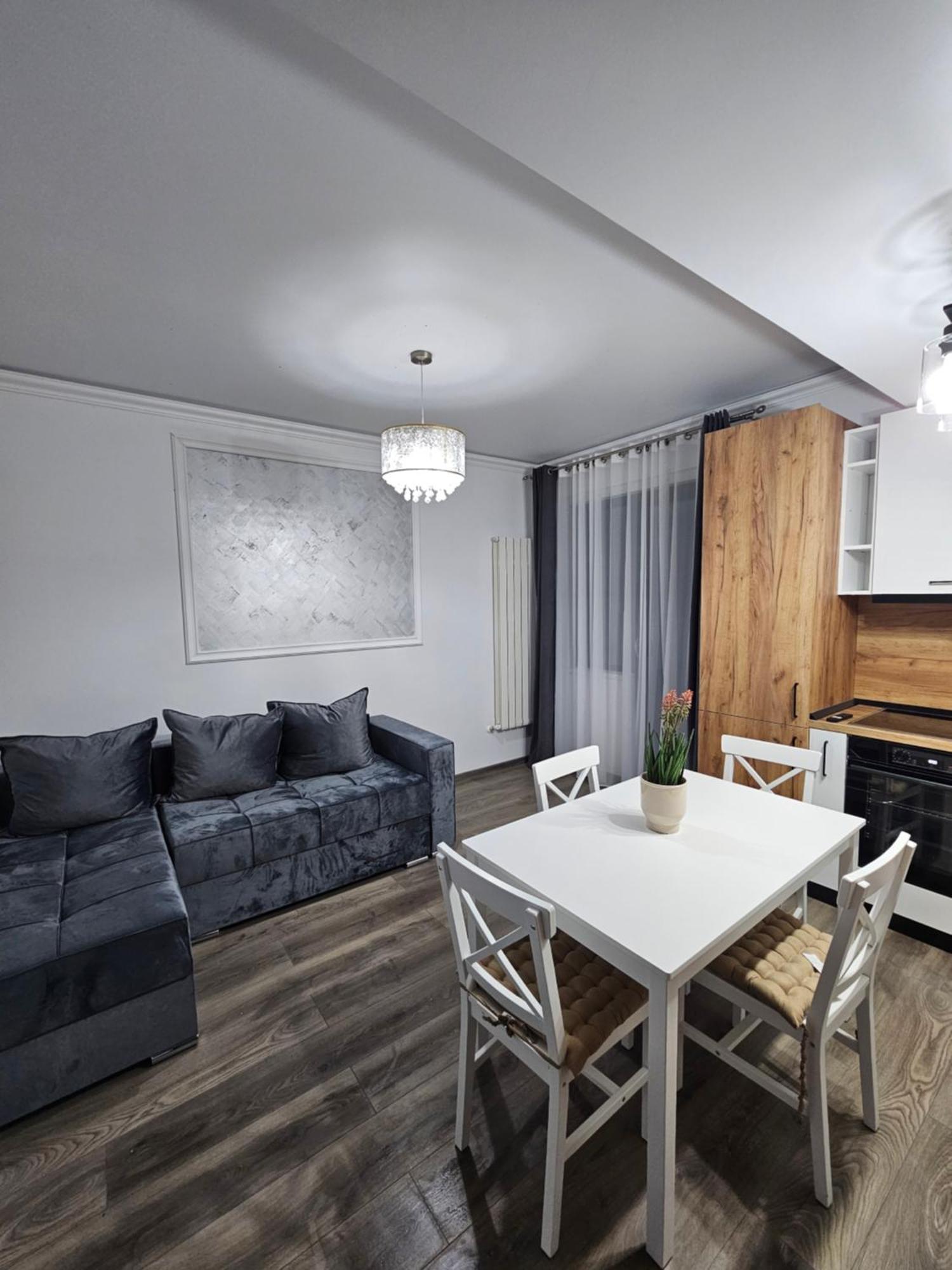 Lora'S Place Cluj Napocaアパートメント エクステリア 写真